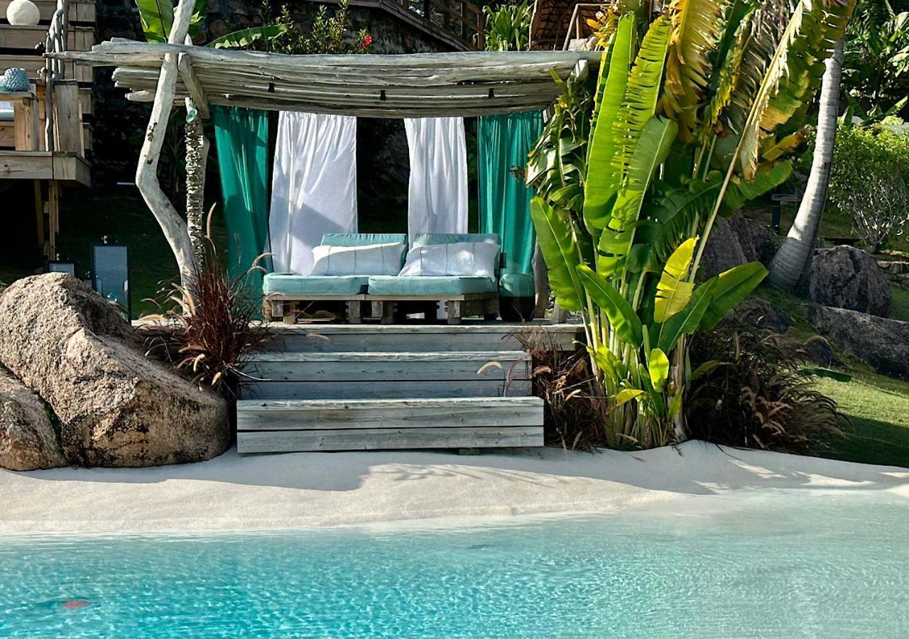Chateau De Feuilles & Spa - Praslin Island Baie Sainte Anne Dış mekan fotoğraf