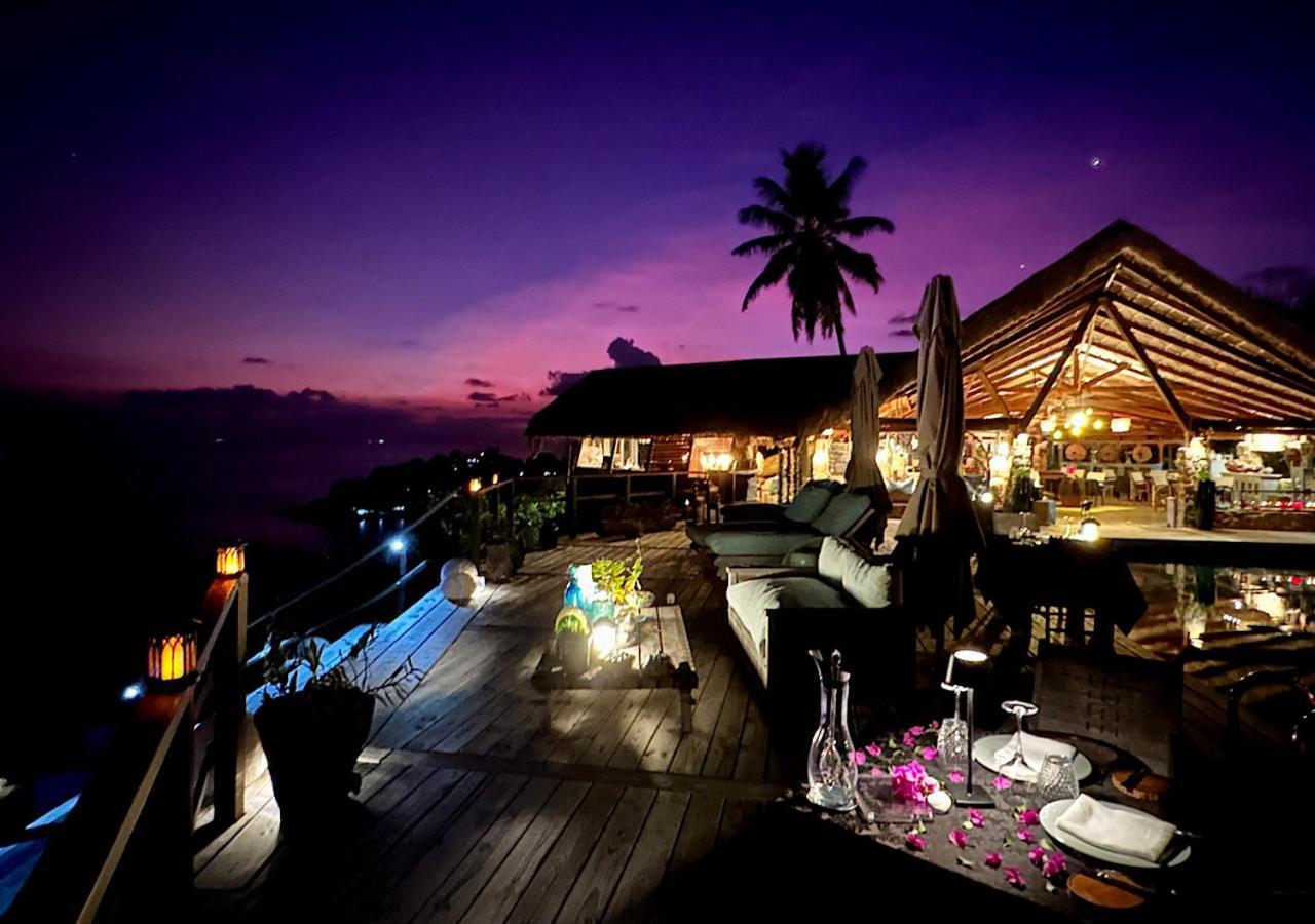 Chateau De Feuilles & Spa - Praslin Island Baie Sainte Anne Dış mekan fotoğraf